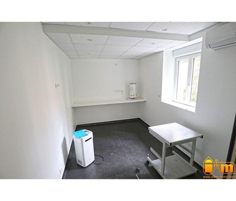 Maison de village - 250 m² - 11 pièces