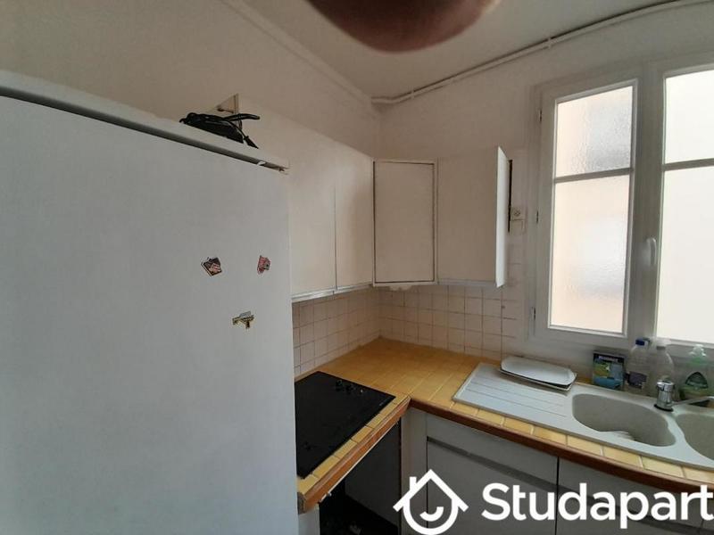 Chambre - 13 m² - 1 pièce