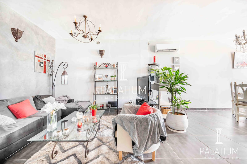 Maison - 95 m² - 4 pièces