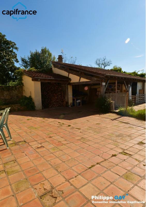 Maison - 219 m² - 10 pièces