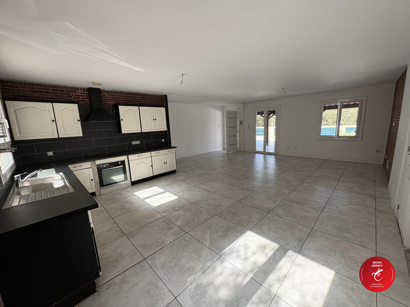 Villa - 160 m² - 6 pièces