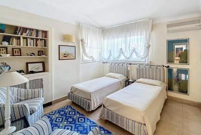 Appartement - 79 m² - 4 pièces