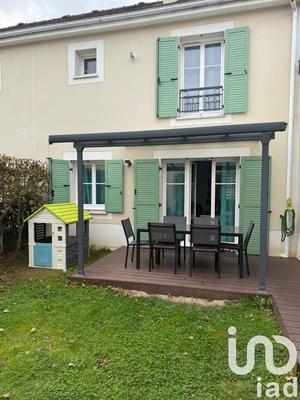 Maison - 64 m² - 4 pièces