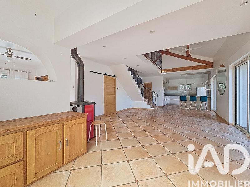 Maison - 177 m² - 6 pièces