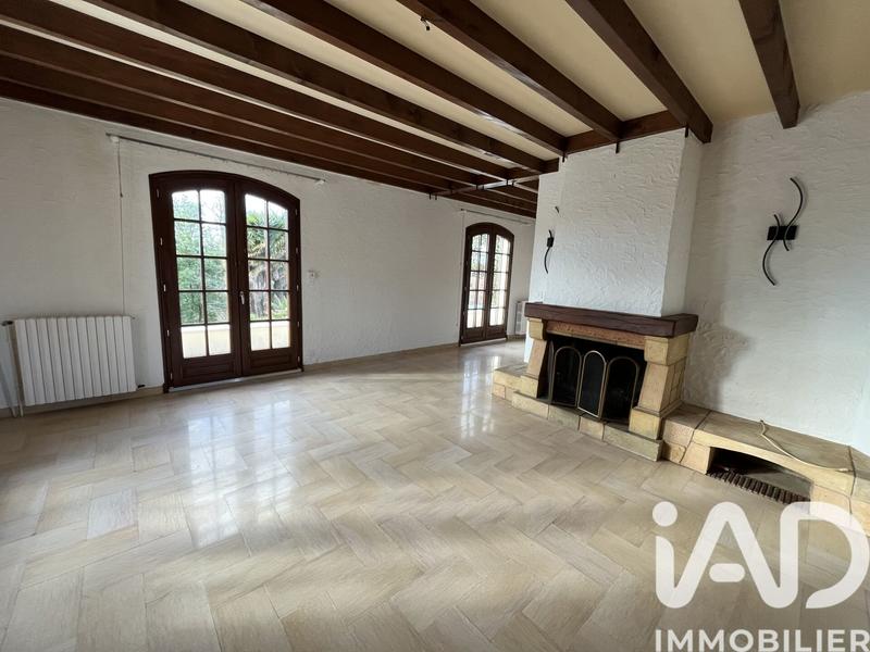 Maison - 181 m² - 5 pièces