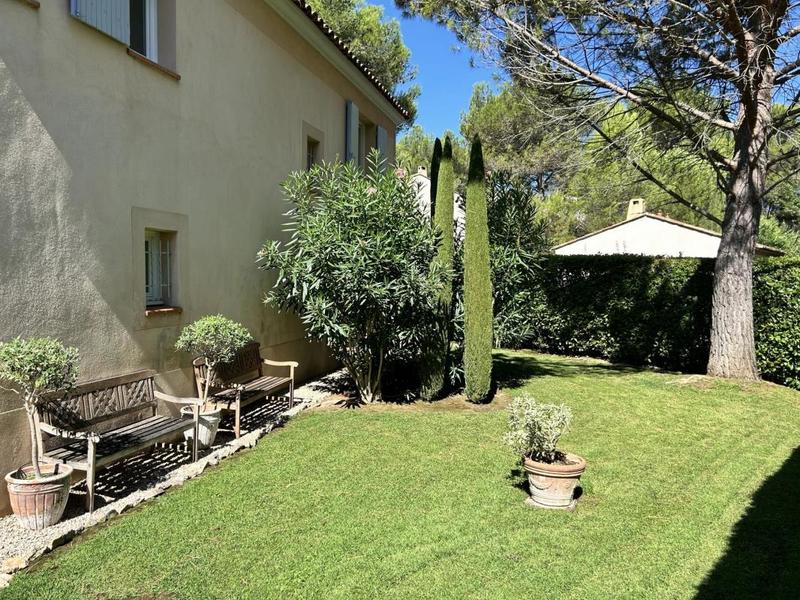 Maison - 145 m² - 5 pièces