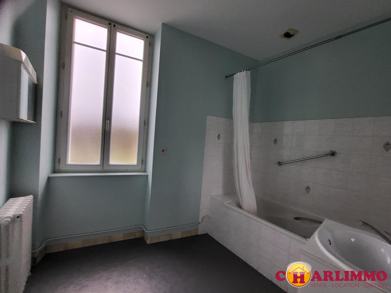 Appartement - 75 m² - 3 pièces