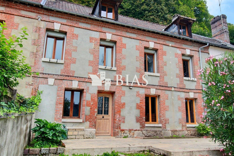 Maison ancienne - 146 m² - 5 pièces