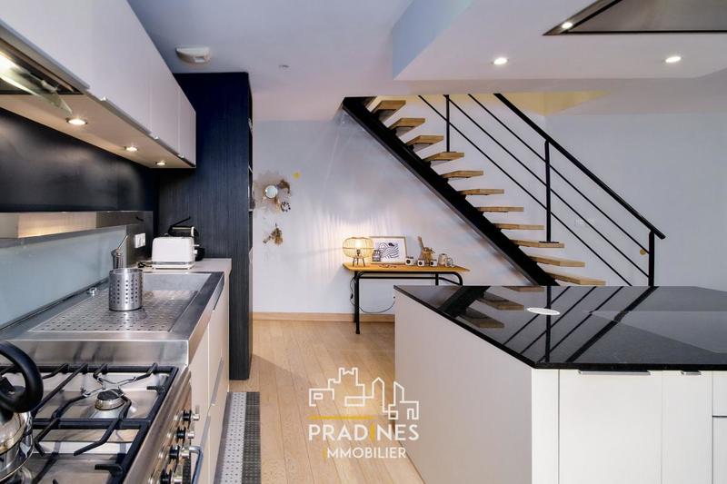 Duplex - 144 m² - 6 pièces