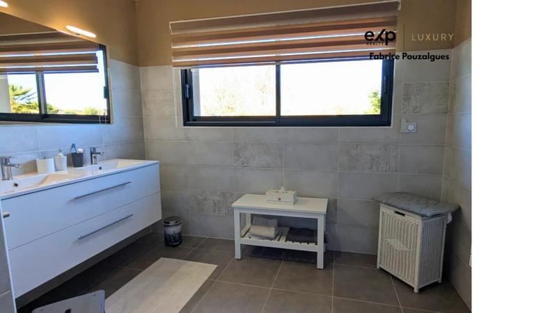 Maison - 190 m² - 5 pièces