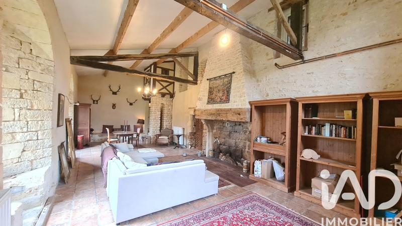 Maison - 200 m² - 4 pièces