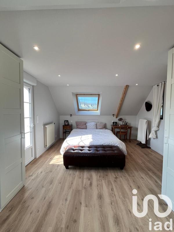Maison - 171 m² - 7 pièces