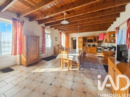 Maison - 176 m² - 7 pièces