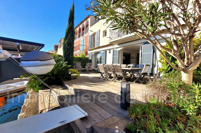 Maison - 185 m² - 6 pièces