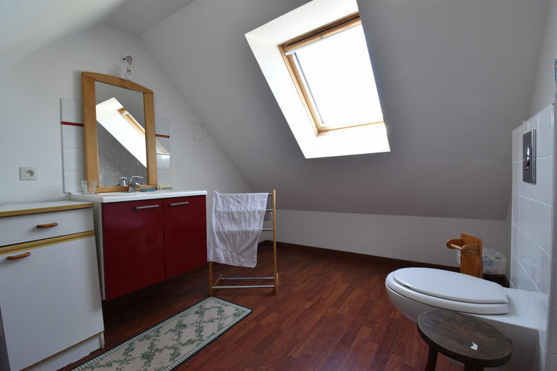 Maison - 258 m² - 10 pièces