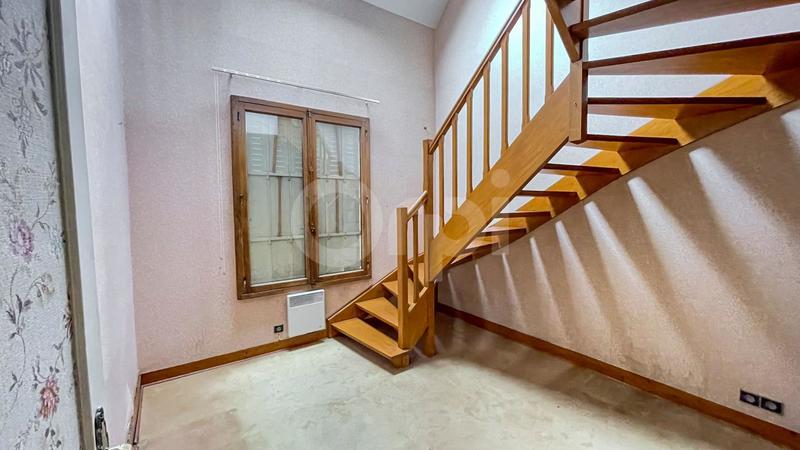 Maison - 90 m² - 5 pièces