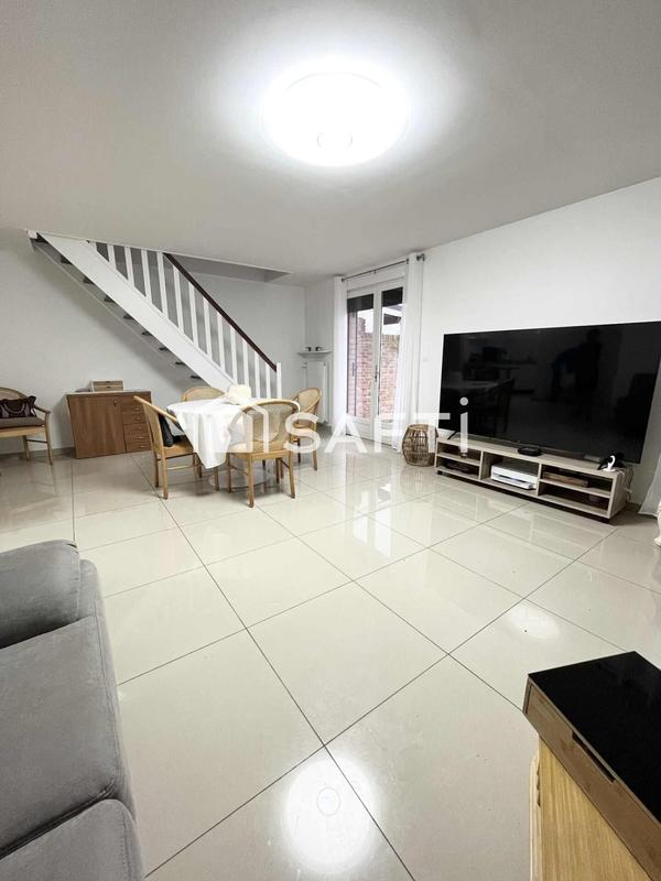 Maison - 80 m² - 5 pièces