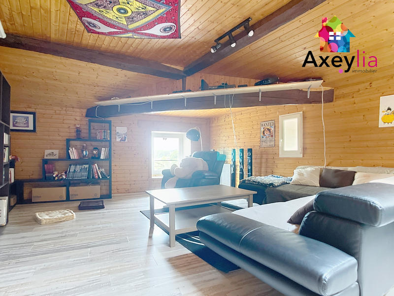 Maison - 158 m² - 7 pièces