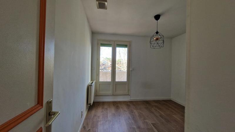 Maison - 240 m² - 8 pièces
