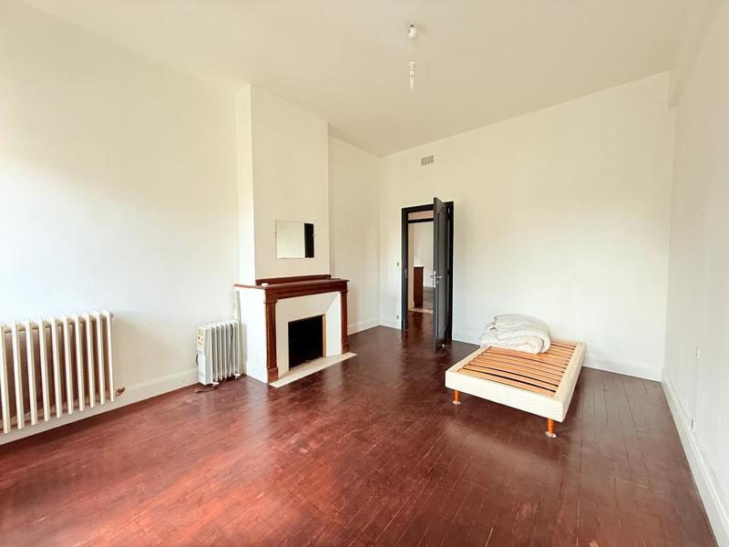 Appartement - 110 m² - 4 pièces