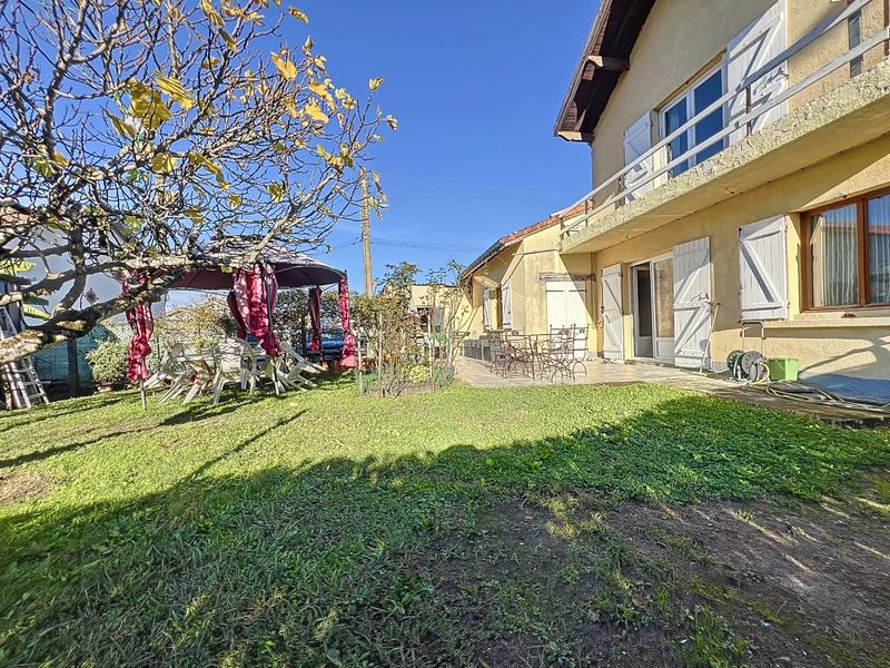 Maison de ville - 120 m² - 5 pièces