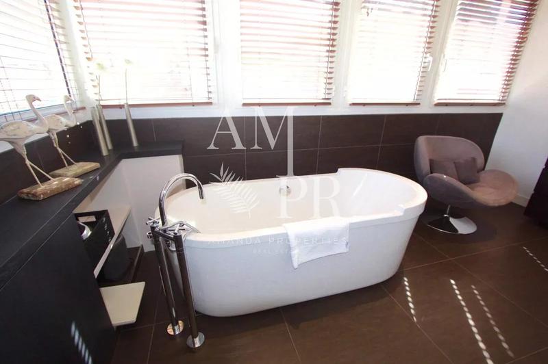 Appartement - 74 m² - 4 pièces