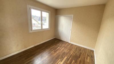 Maison - 85 m² - 5 pièces