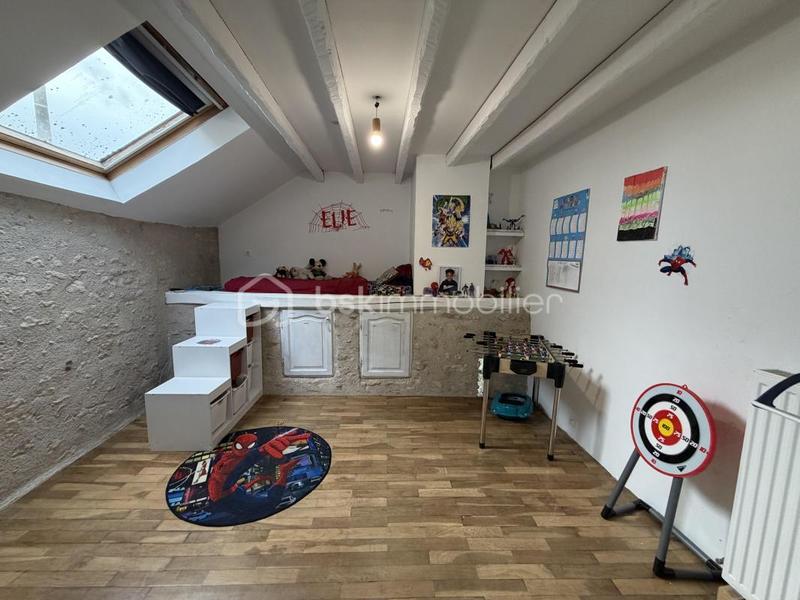 Maison - 138 m² - 6 pièces