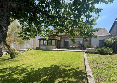 Maison - 127 m² - 7 pièces