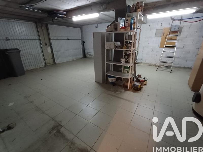 Maison - 200 m² - 7 pièces