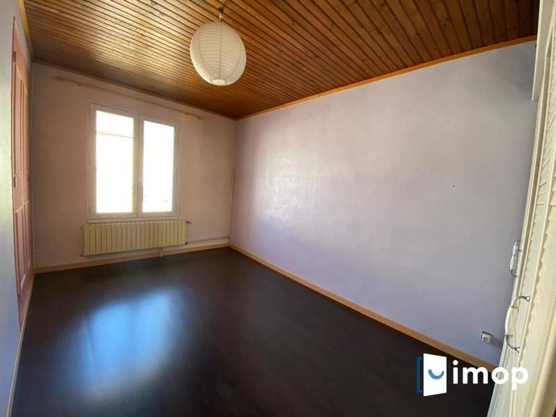 Maison - 209 m² - 7 pièces