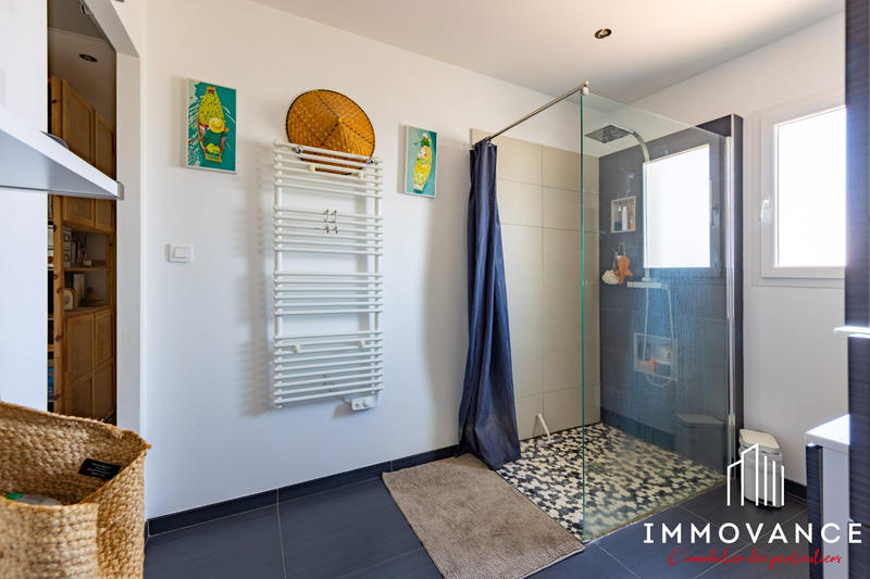 Villa - 100 m² - 4 pièces