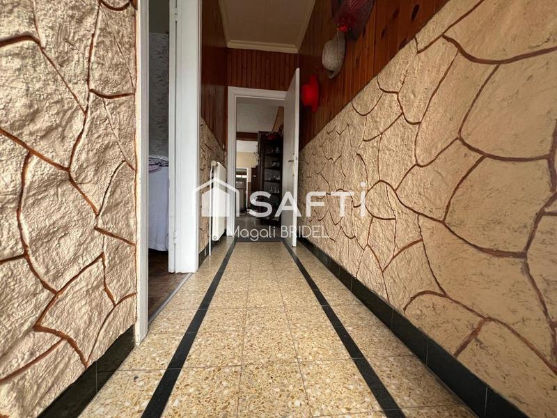 Maison - 80 m² - 5 pièces