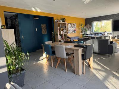 Maison - 131 m² - 6 pièces