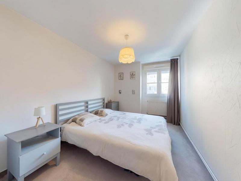 Appartement - 106 m² - 6 pièces