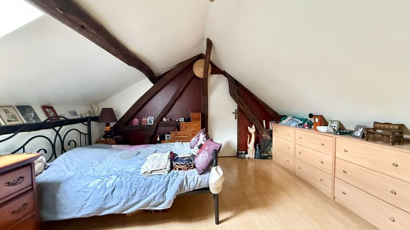 Maison - 141 m² - 5 pièces