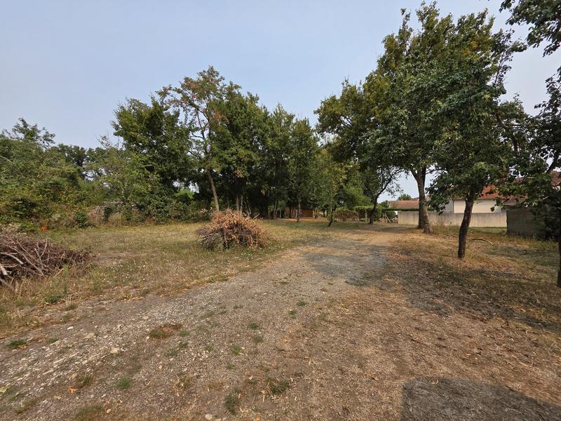 Terrain - 1 097 m²