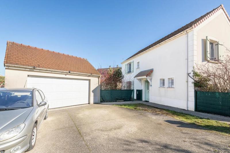 Maison - 108 m² - 5 pièces