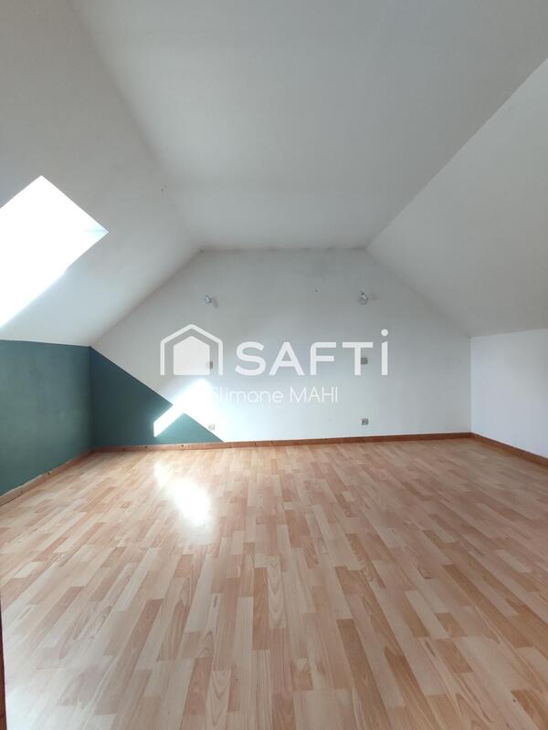 Maison - 90 m² - 4 pièces