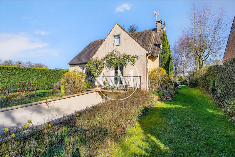 Maison - 115 m² - 4 pièces