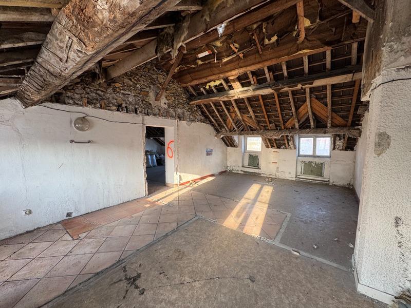 Propriété - 550 m² - 15 pièces