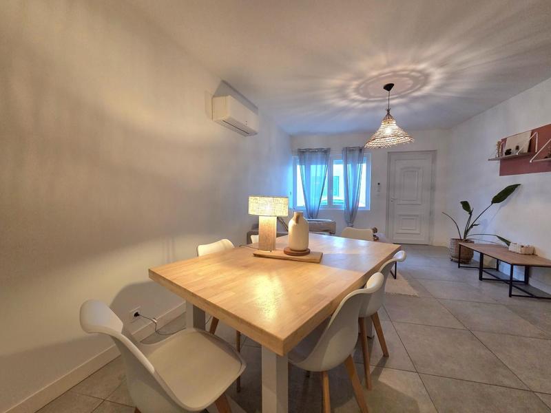 Maison - 64 m² - 4 pièces