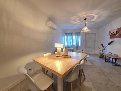 Maison - 64 m² - 4 pièces