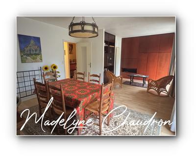 Maison - 96 m² - 4 pièces