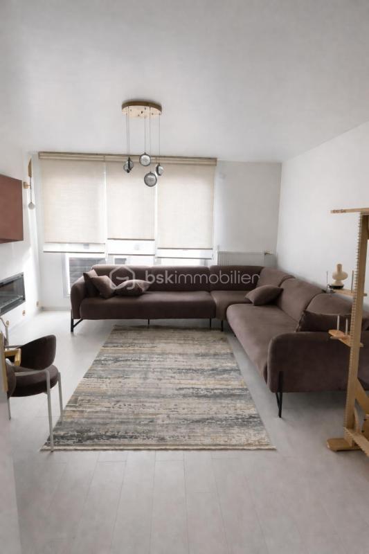 Appartement - 89 m² - 5 pièces