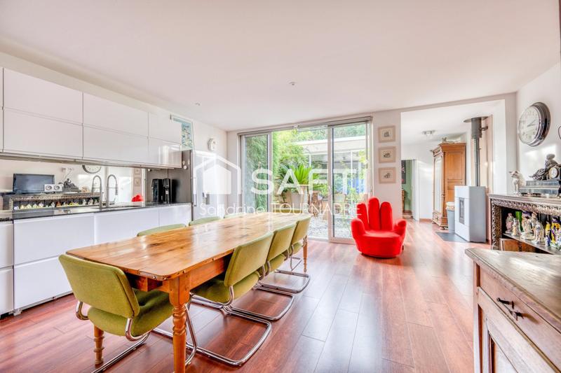 Maison - 100 m² - 5 pièces