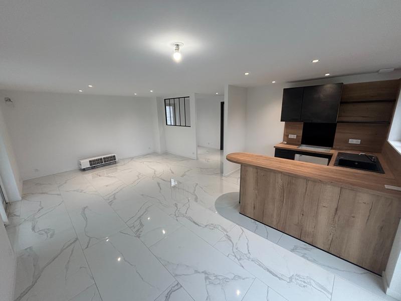 Maison - 83 m² - 3 pièces