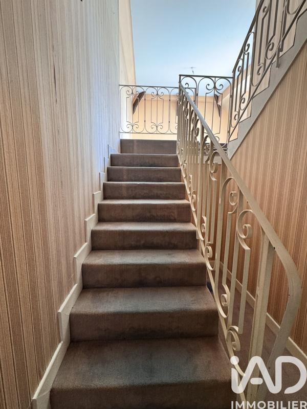 Maison - 316 m² - 8 pièces