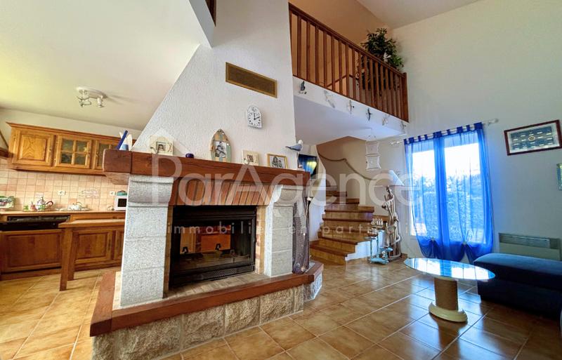 Maison - 107 m² - 5 pièces