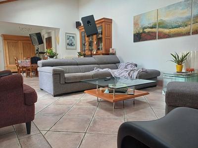 Maison - 160 m² - 7 pièces